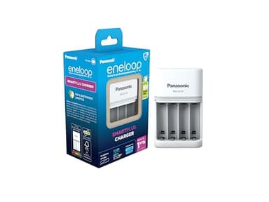 Eneloop SmartPlus caricabatterie, per 1-4 batterie ricaricabili AA/AAA, 1.5 ore tempo di ricarica, 10 funzioni di sicurezza